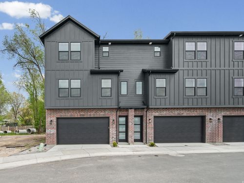 340 E 7635 S, Sandy, UT, 84047 | Card Image