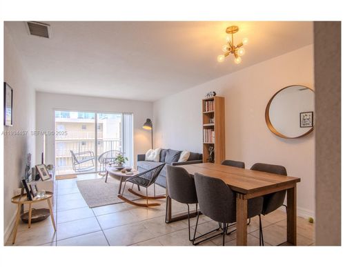 apt-604-677 Ne 24th St, Miami, FL, 33137-4739 | Card Image