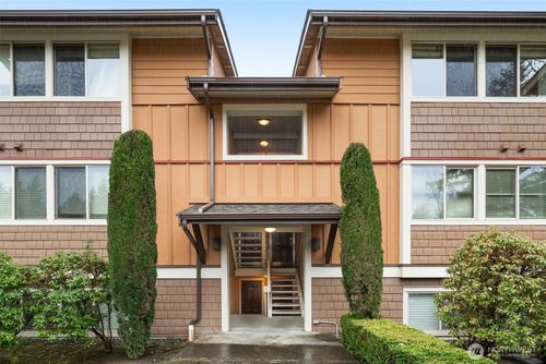 apt-a304-8240 126th Ave Ne, Kirkland, WA, 98033-8088 | Card Image