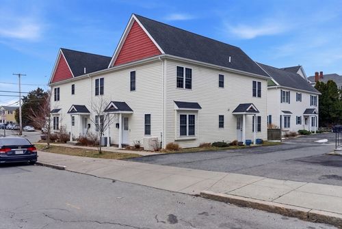 unit-3-10 N Court St, Fall River, MA, 02720-2744 | Card Image