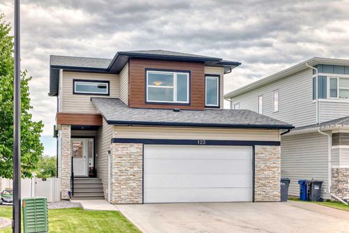 123 Vancouver Cres, Red Deer, AB, T4R0P3 | Card Image