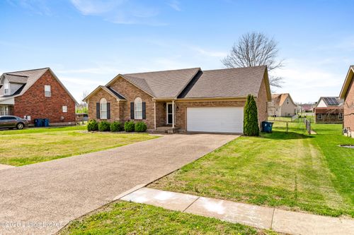 201 Ashley Blvd, Shepherdsville, KY, 40165-7700 | Card Image