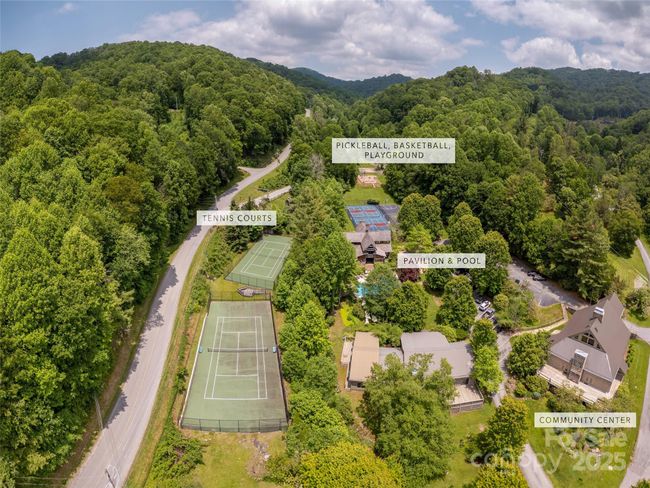 Community Amenities | Image 16