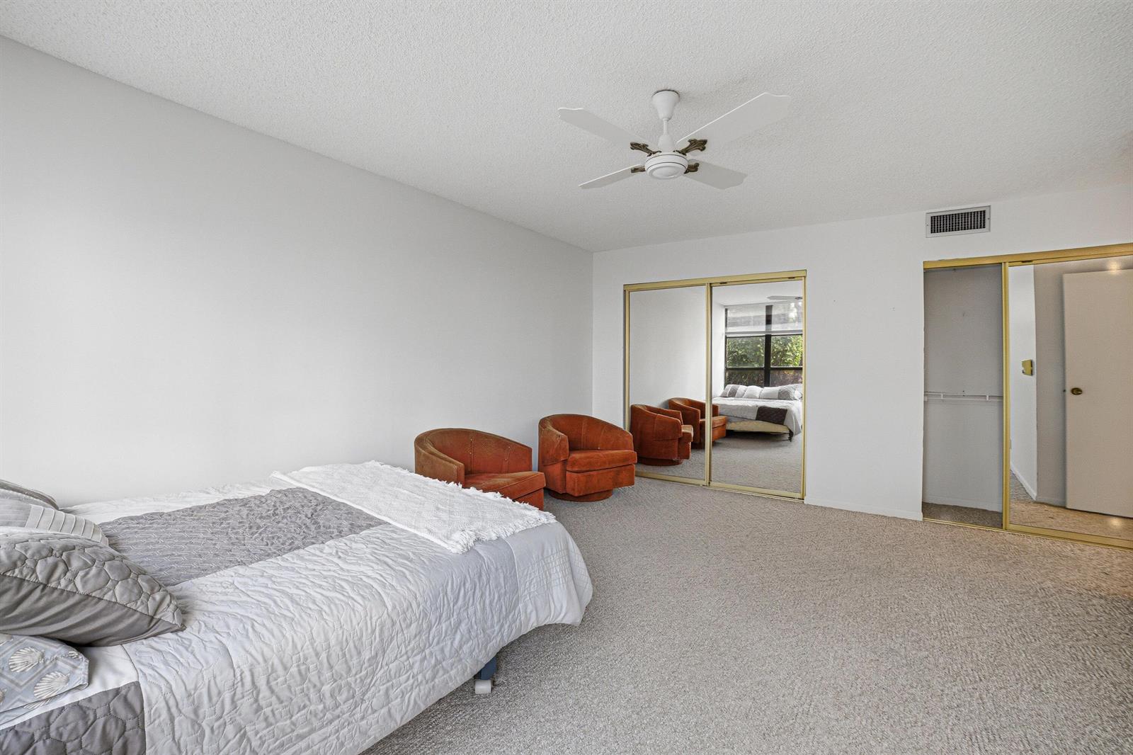Residential in Hallandale Beach 2