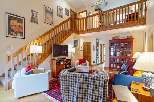5-5 Cheshire Meadows Ln, Kennebunk, ME, 04043-6607 | Card Image