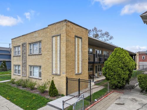 apt-3-2336 Union St, Blue Island, IL, 60406-2134 | Card Image
