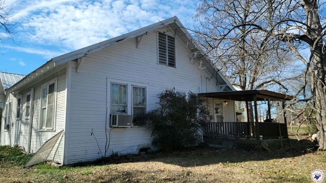 607 N Walnut St, House other with 2 bedrooms, 1 bathrooms and null parking in Clarksville TX | Image 26
