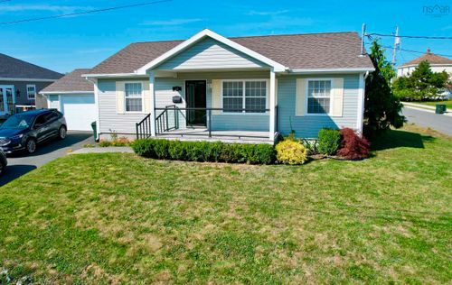 16 Melrose Ave, Glace Bay, NS, B1A5G2 | Card Image