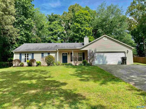 225 Old Country Ct, New Market, AL, 35761-7728 | Card Image