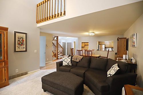 108 Riverview Blvd, Flushing, MI, 48433-1837 | Card Image