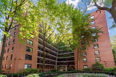 2L - 35-31 85th Street, Home with 1 bedrooms, 1 bathrooms and null parking in Jackson Heights NY | Image 1