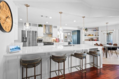 3707 Pallos Verdas Dr, Dallas, TX, 75229-2741 | Card Image