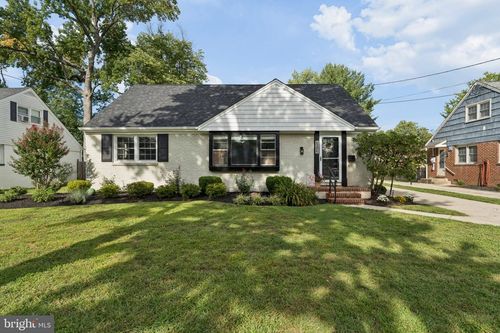 1013 Oakwood Rd, HADDONFIELD, NJ, 08033-3630 | Card Image