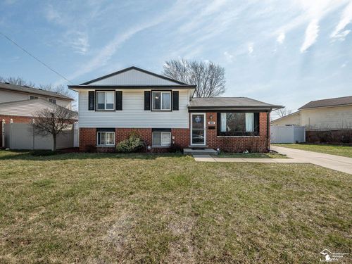 11065 Katherine St, Taylor, MI, 48180-4245 | Card Image