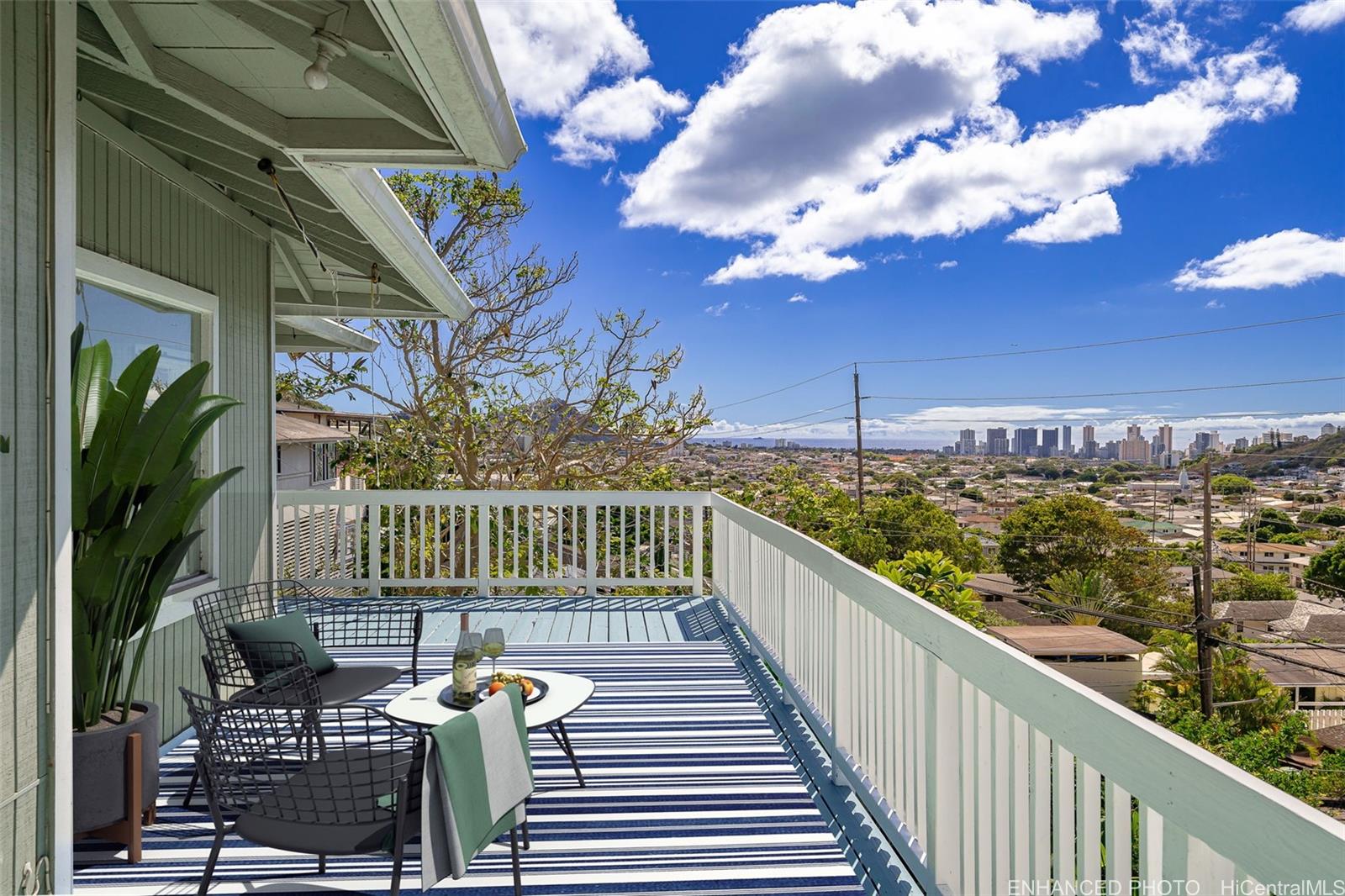 10th Ave, Honolulu, HI 96816