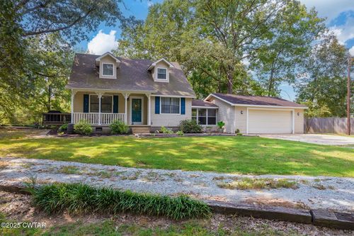 185 Dry Creek Rd, Pinson, TN, 38366-1738 | Card Image