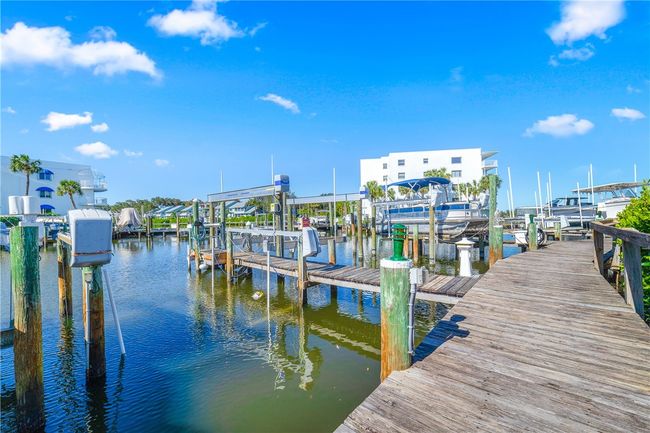5934 - 5934 River Run Dr, House attached with 2 bedrooms, 2 bathrooms and null parking in Sebastian FL | Image 27