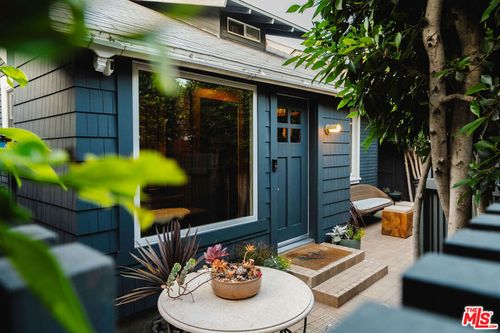 1398 N Serrano Ave, Los Angeles, CA, 90027 | Card Image