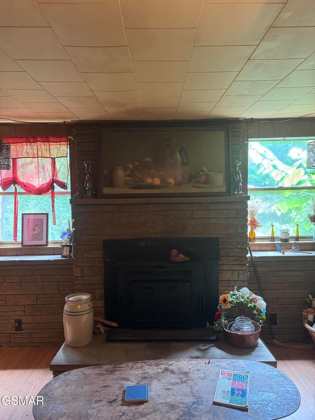 3528 Sugar Camp Cir, House other with 3 bedrooms, 1 bathrooms and null parking in Sevierville TN | Image 6