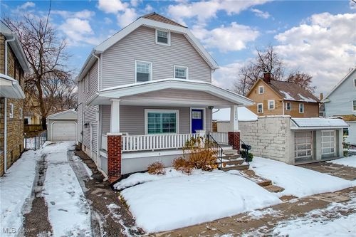 1346 W 73rd St, Cleveland, OH, 44102-2052 | Card Image