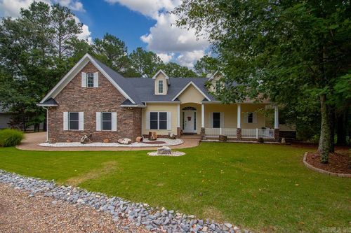 7 Vencedor Way, Hot Springs Village, AR, 71909-7876 | Card Image