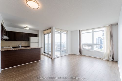 1203-7 N Park Rd, Vaughan, ON, L4J0C9 | Card Image