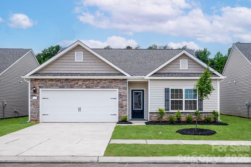 6509 Fairford Dr, Charlotte, NC, 28215 | Card Image