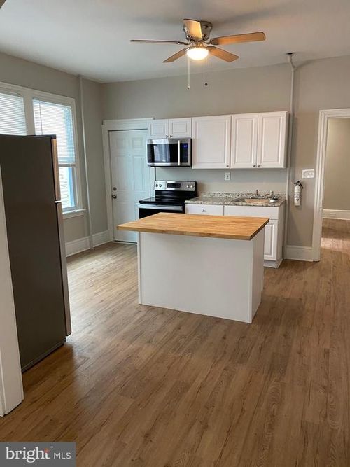 a-14 Walnut St, SALEM, NJ, 08079-1728 | Card Image