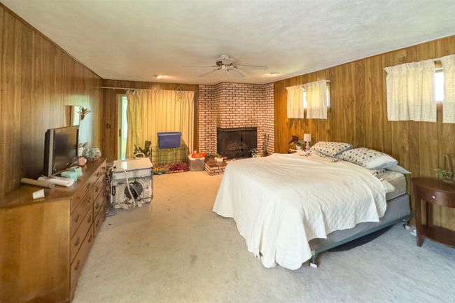 110 N Washington St, House other with 3 bedrooms, 1 bathrooms and 2 parking in Hudson IL | Image 18