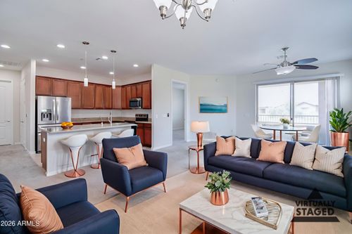 249-250 W Queen Creek Rd, Chandler, AZ, 85248-3432 | Card Image