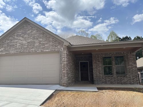 3811 Logan Ridge Dr, Bryant, AR, 72022-8057 | Card Image