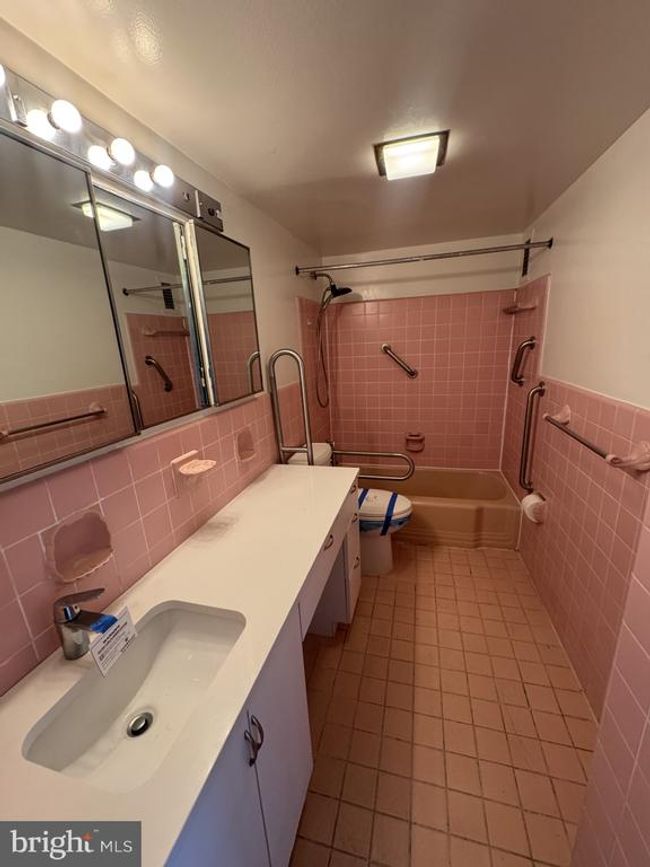 APT-1209W - 4201 Cathedral Ave Nw, Condo with 1 bedrooms, 1 bathrooms and null parking in WASHINGTON DC | Image 15