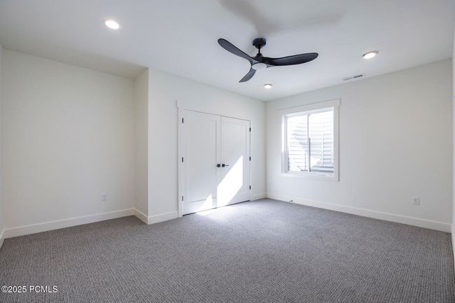 678 E Silver Hill Loop, Condo with 4 bedrooms, 4 bathrooms and null parking in Hideout UT | Image 31