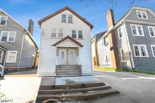 254 Franklin St, Bloomfield, NJ, 07003-4813 | Card Image