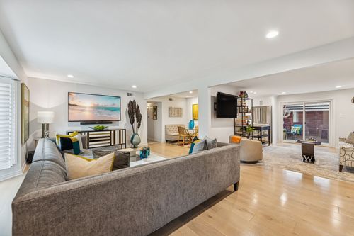 a-6033 Sandhurst Ln, Dallas, TX, 75206-4719 | Card Image