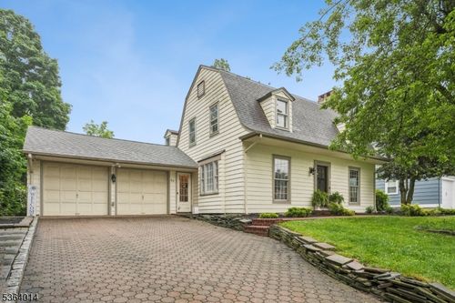 64 Mckinley Ave, West Caldwell, NJ, 07006-7825 | Card Image