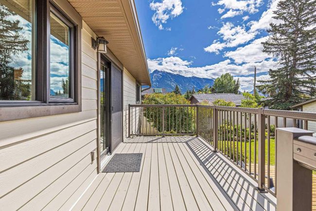 949 13 St, House other with 3 bedrooms, 2 bathrooms and 4 parking in Canmore AB | Image 15