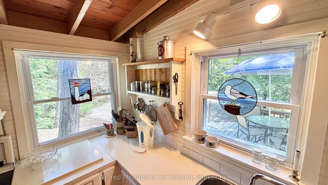 81 Thompson Ave, House other with 3 bedrooms, 1 bathrooms and 2 parking in Southampton ON | Image 32