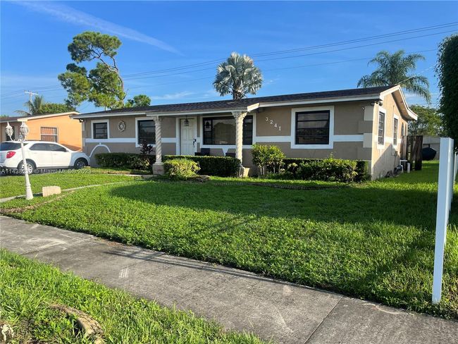 0 - 3241 Nw 154th Ter, House other with 3 bedrooms, 2 bathrooms and null parking in Miami Gardens FL | Image 1