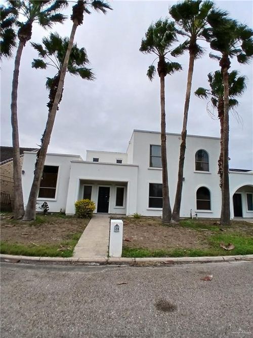 128 San Jacinto St, Mission, TX, 78572-7423 | Card Image