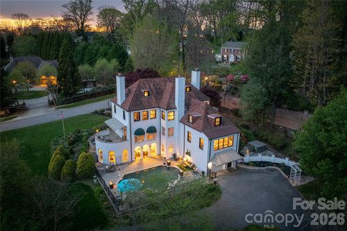 401 Highland Ave Sw, Lenoir, NC, 28645-5712 | Card Image