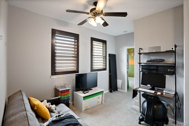 859 Indigo Run Dr, House other with 4 bedrooms, 3 bathrooms and null parking in Bulverde TX | Image 23