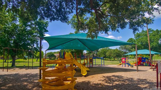 Takas Park | Image 78