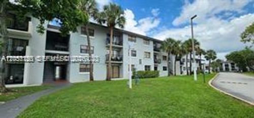 109-7195 Nw 179th St, Hialeah, FL, 33015-6157 | Card Image