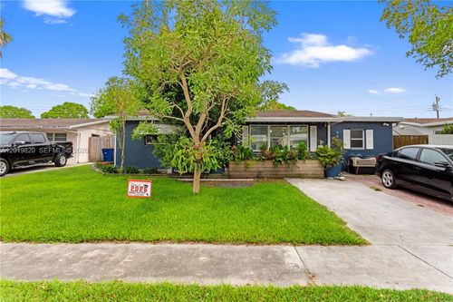 9452 Sw 52nd Ct, Cooper City, FL, 33328-4112 | Card Image