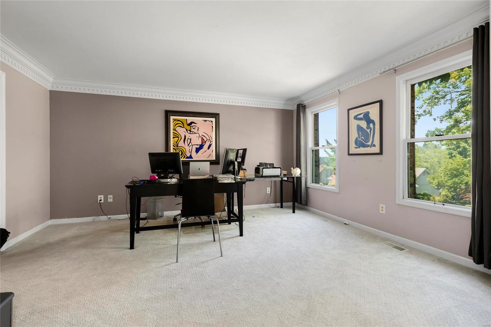 Residential in Town and Country 5
