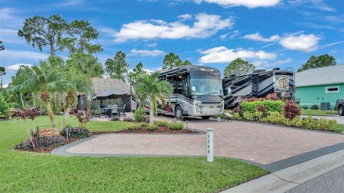 3244 Fish Hawk Dr, POLK CITY, FL, 33868-5304 | Card Image