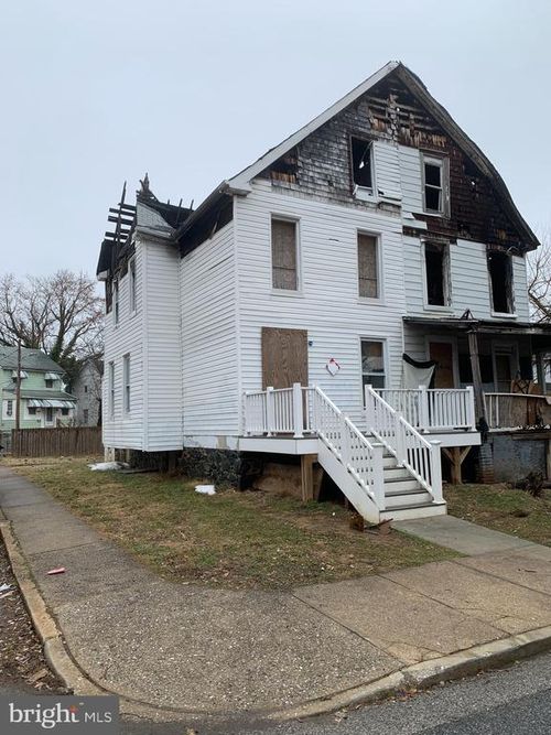 5211 Florence Ave, BALTIMORE, MD, 21215-5030 | Card Image