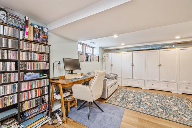 UNIT-1 - 3236 N Leavitt St, Home with 1 bedrooms, 2 bathrooms and null parking in Chicago IL | Image 11