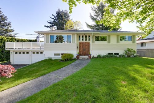 6635 Buena Vista Rd, Central Saanich, BC, V8Z5W8 | Card Image